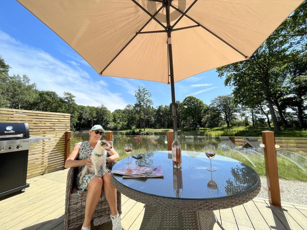 Rowan Boutique Lodge For Couples With A Dog 约克 外观 照片